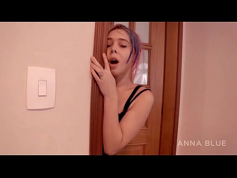 ❤️ Мен ағама қайта оралдым. Мен оның құрбысымен жыныстық қатынасқа түстім. лесбияндық қайтарым. Секс видео бойынша бізде ❌